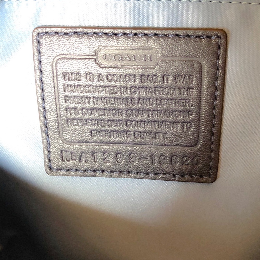 Coach 19620 Poppy Signature C Crosshatch Tote - Picture 6 of 8